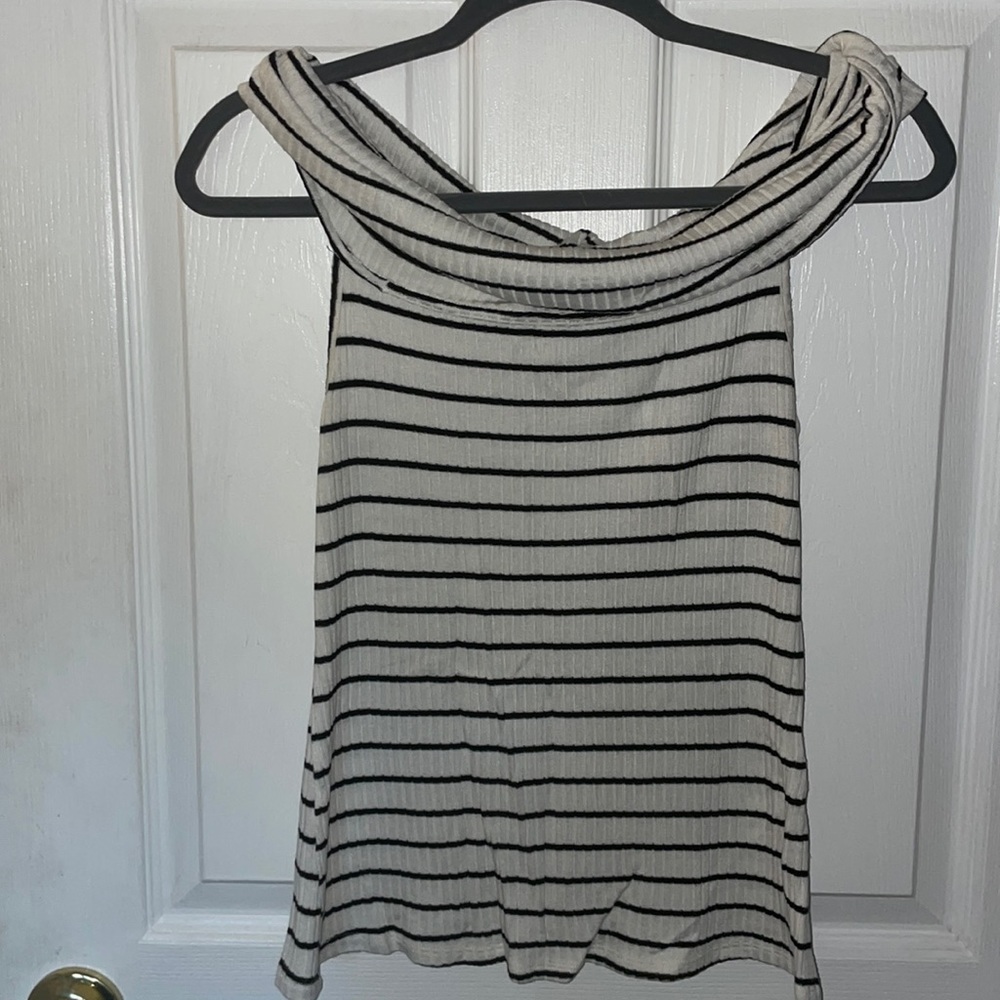 Redhaute Off the Shoulder Top